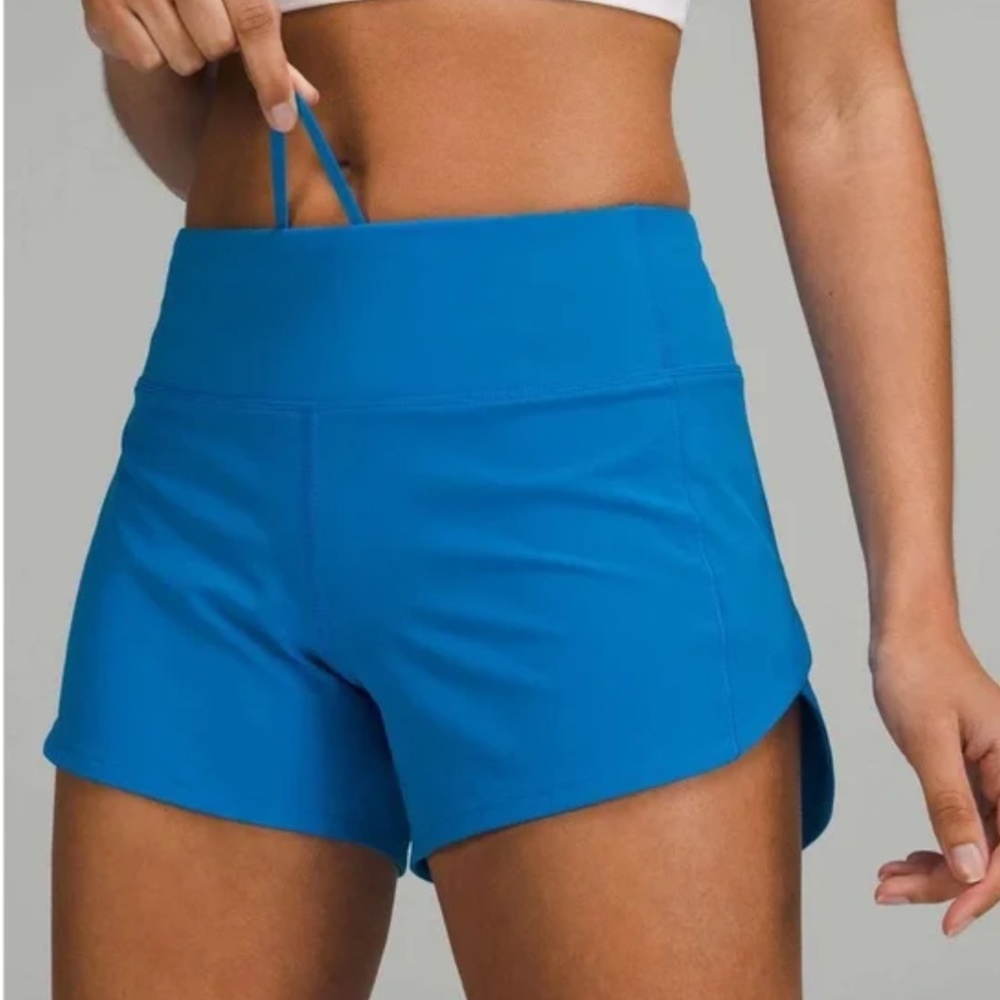 Lululemon Speed Up Mid Riss 4 inch - Size 8 - Poolside